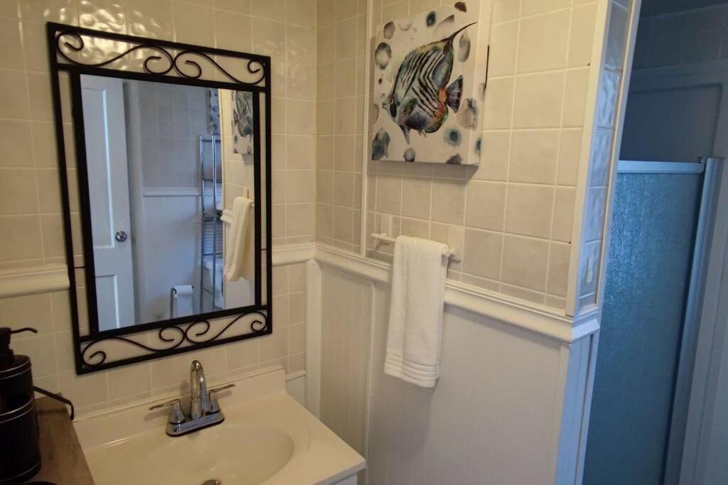 Perfect Combo Of Charm & Comfort- 2Bedroom Home 노블스빌 외부 사진